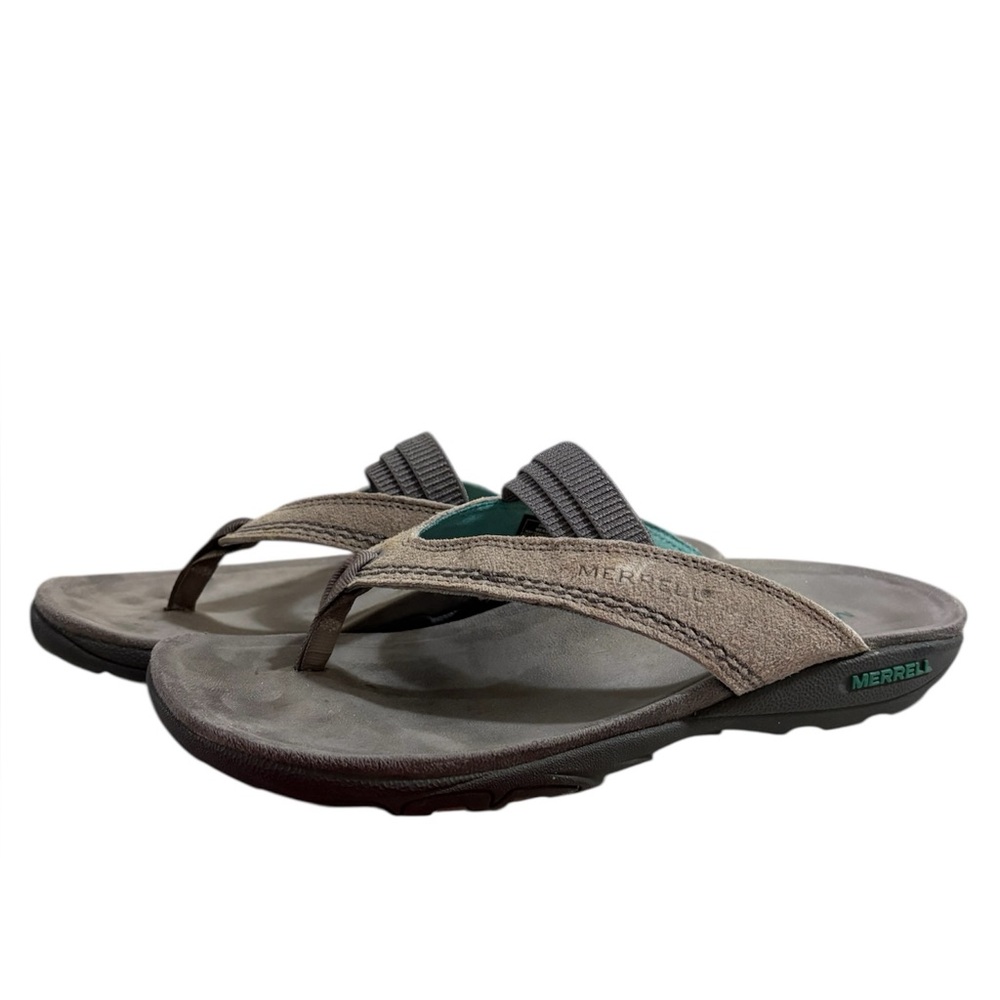 Like new Merrell ladies grey Sandals Sz 7